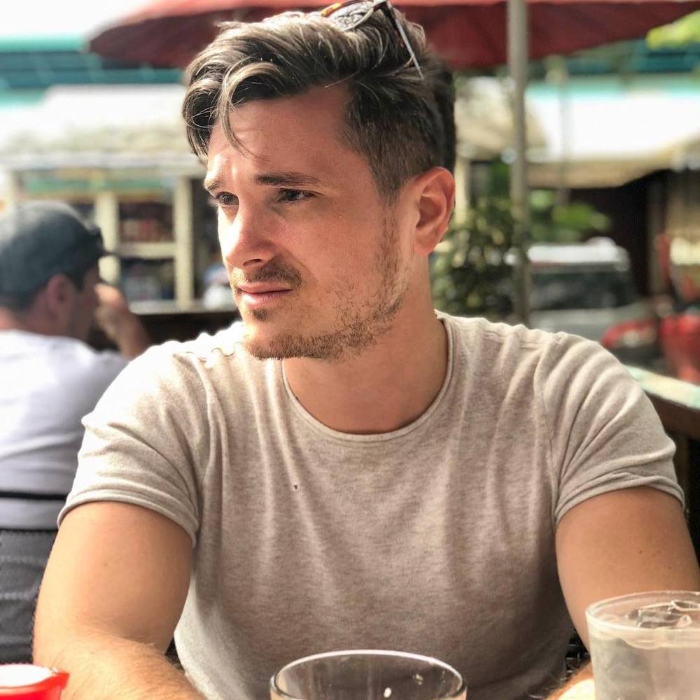 Meet your Posher, Tanner